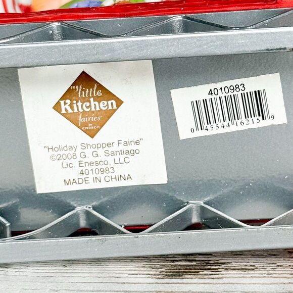 My Little Kitchen Fairies Christmas HOLIDAY SHOPPER FAIRIE 4010983 Sled Figurine - Picture 10 of 15